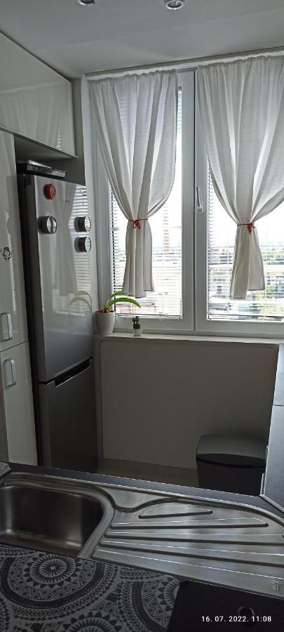 Apartment Travel Hub *** Varazdin Ngoại thất bức ảnh