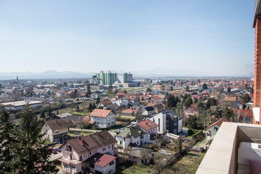 Apartment Travel Hub *** Varazdin Ngoại thất bức ảnh