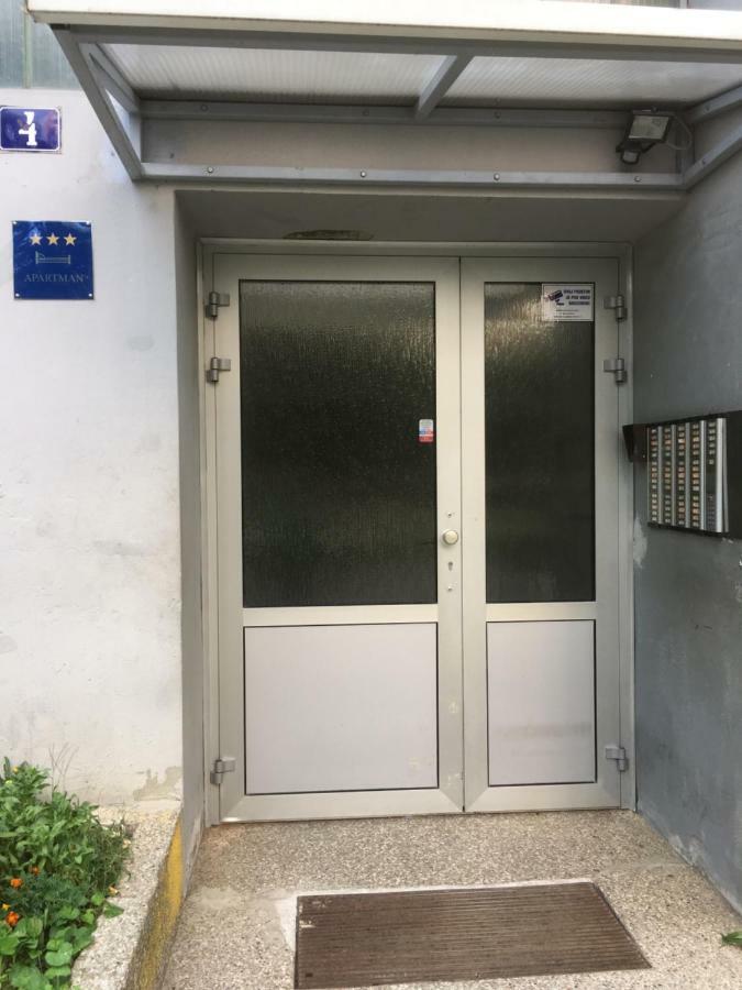 Apartment Travel Hub *** Varazdin Ngoại thất bức ảnh